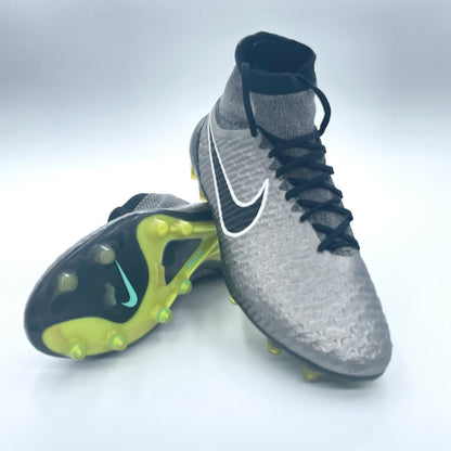 nike magista obra fg metallic pewter