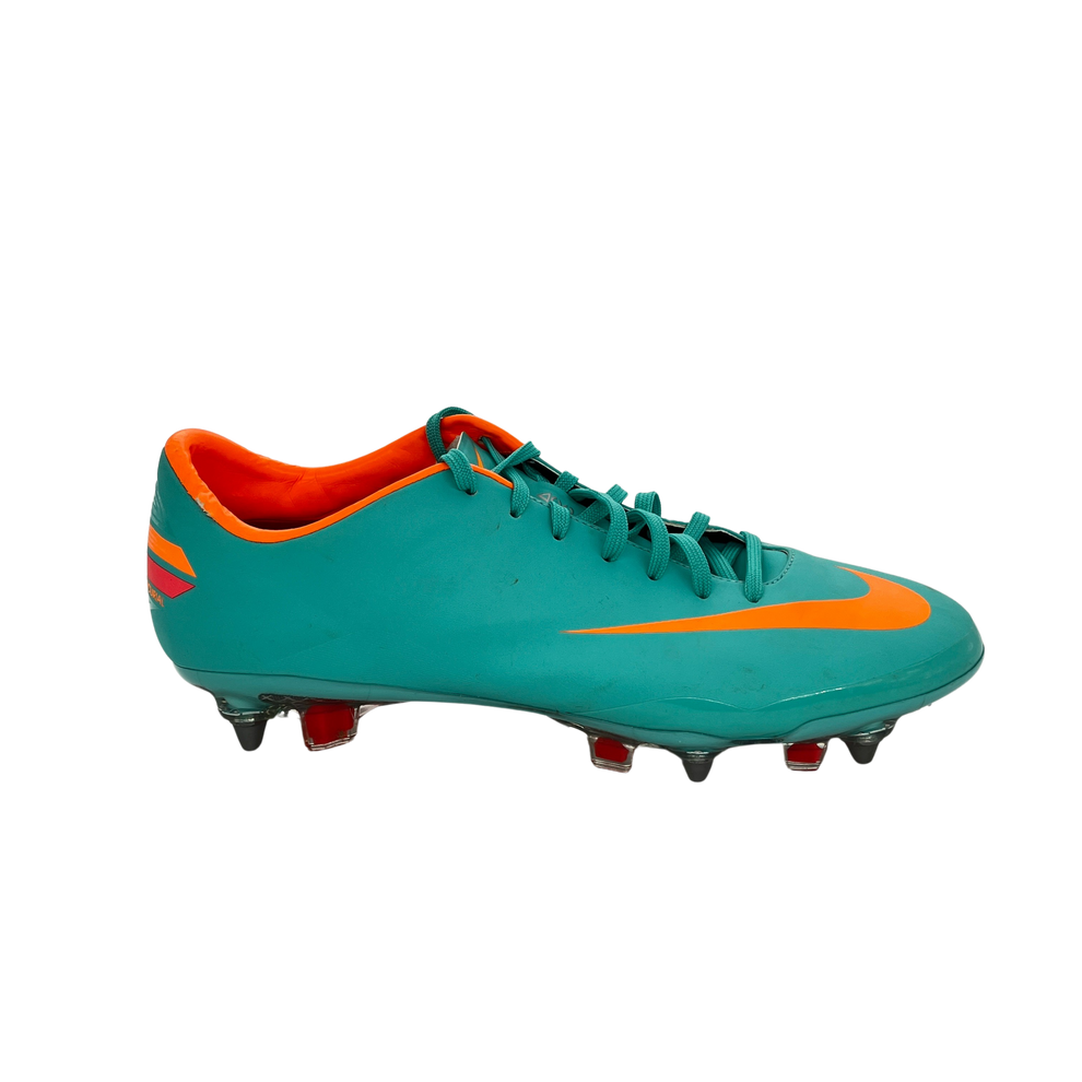 mercurial nike pro