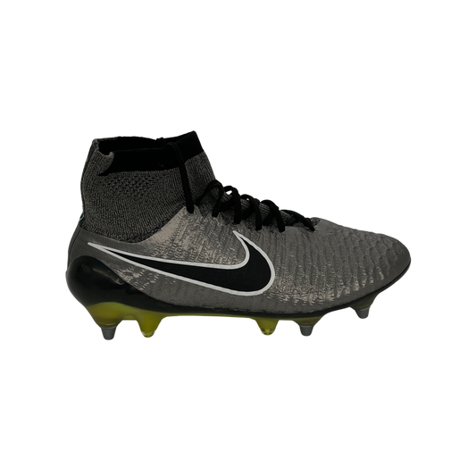 Nike Magista Obra SG-PRO