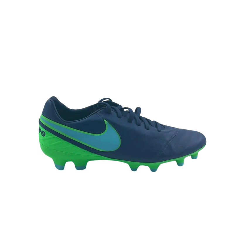 Nike Tiempo Mystic V FG