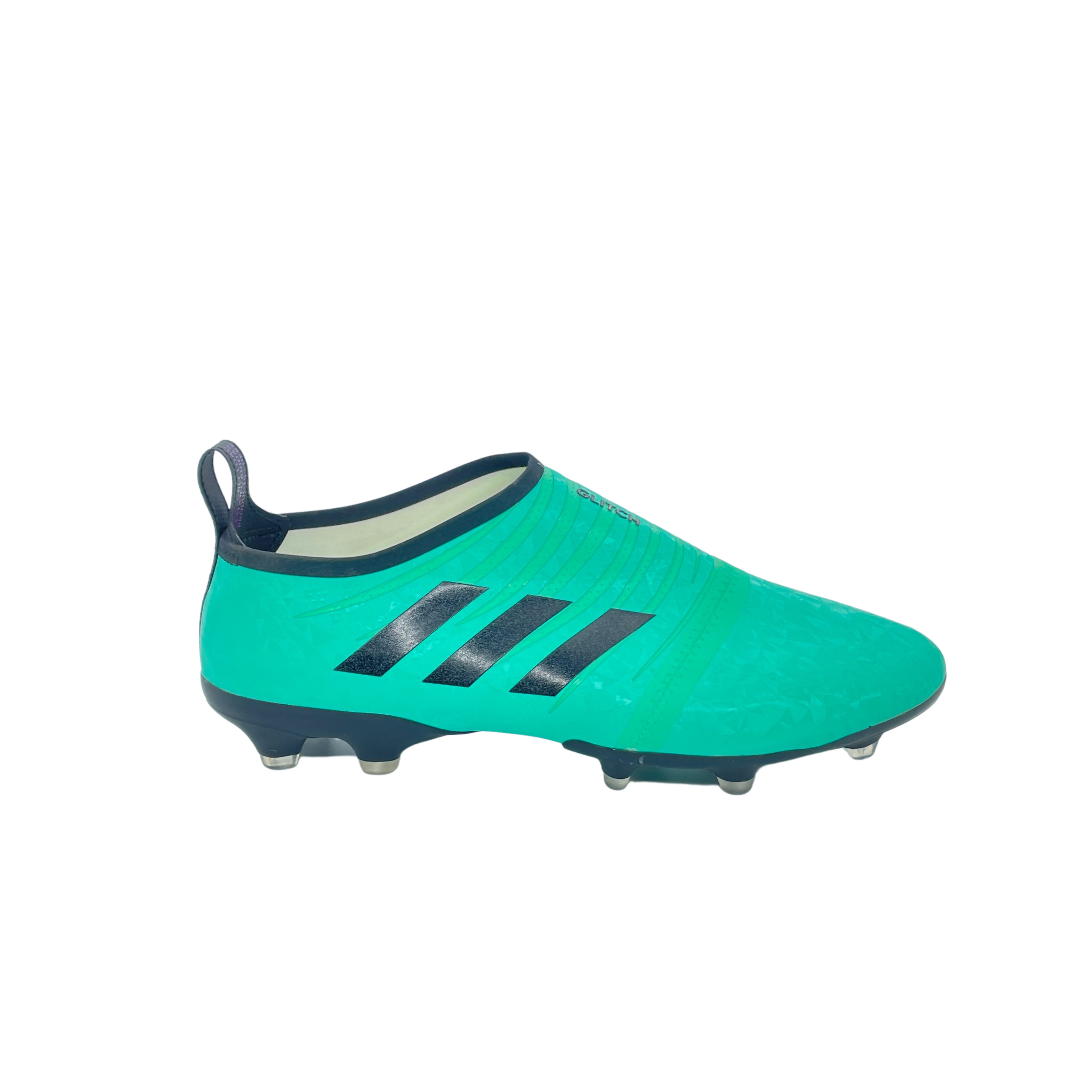 adidas glitch 18