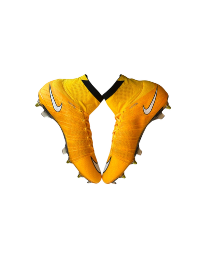 Nike Mercurial Superfly IV FG