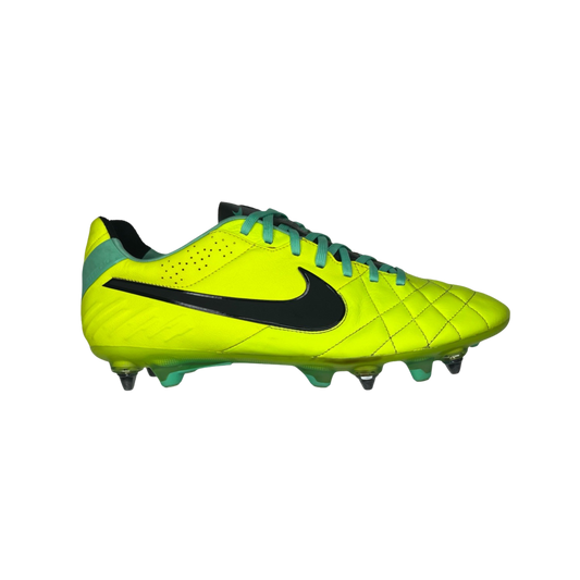 Nike Tiempo Legend IV ACC SG-Pro