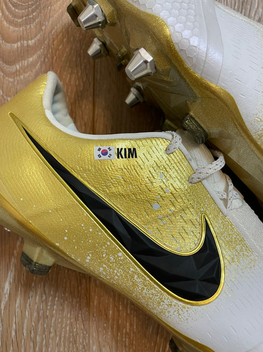 Individueller Druck-Service für Fußballschuhe