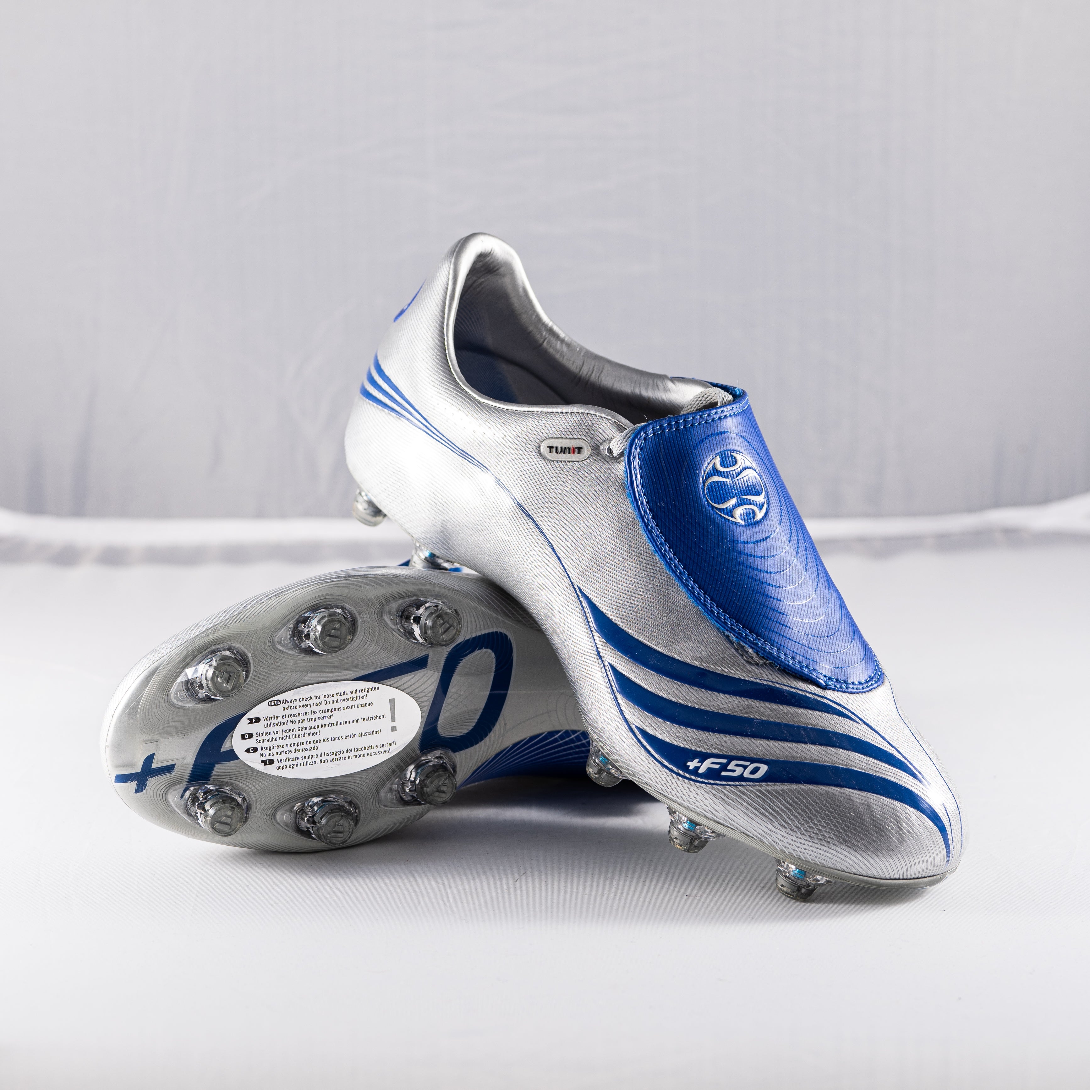 Crampons adidas outlet f50 tunit