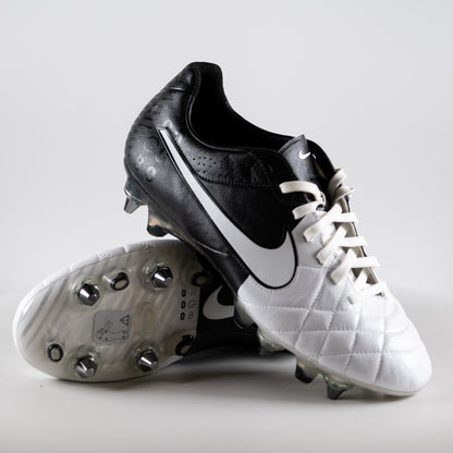 Nike Tiempo Legend IV SG