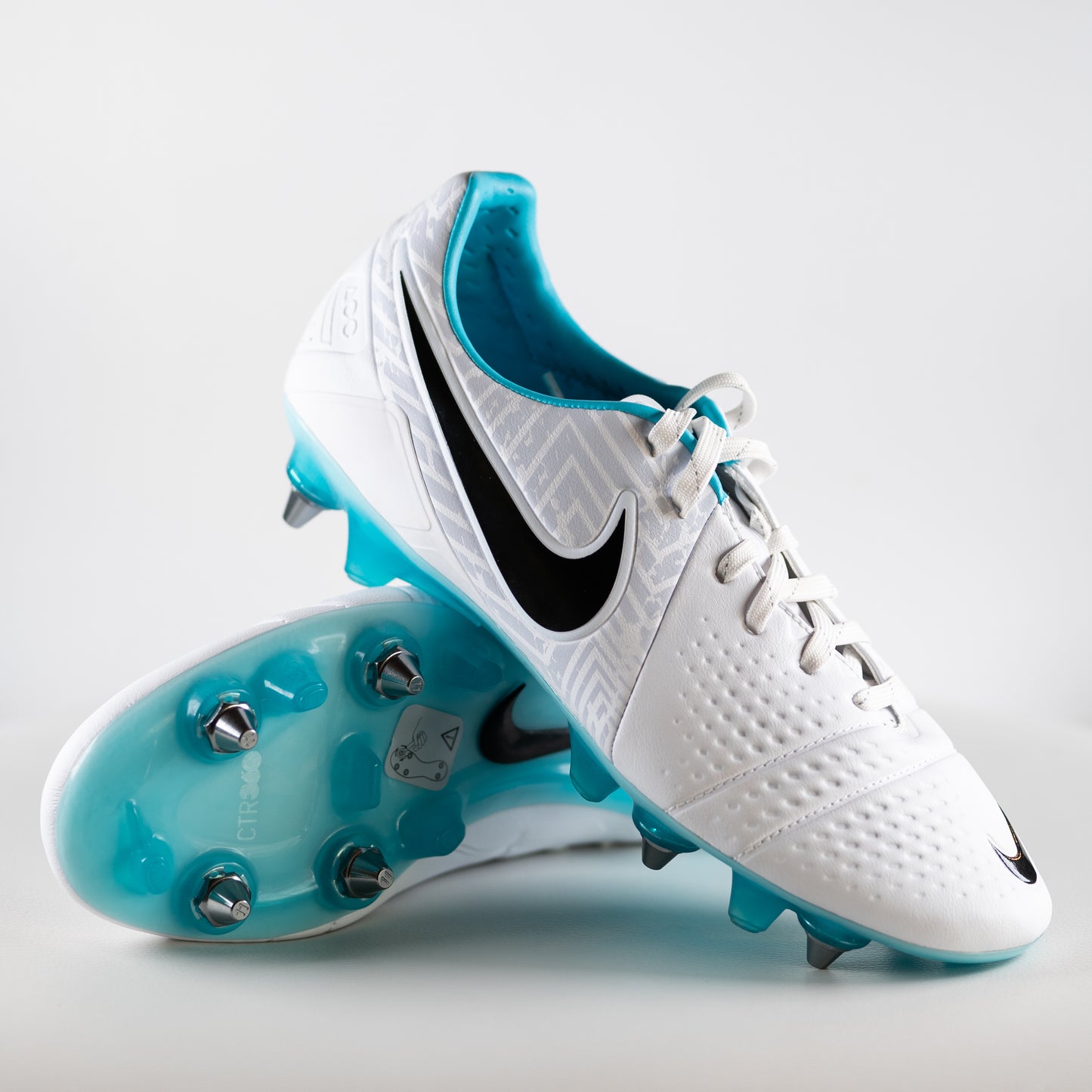 Nike CTR360 Maestri III SG