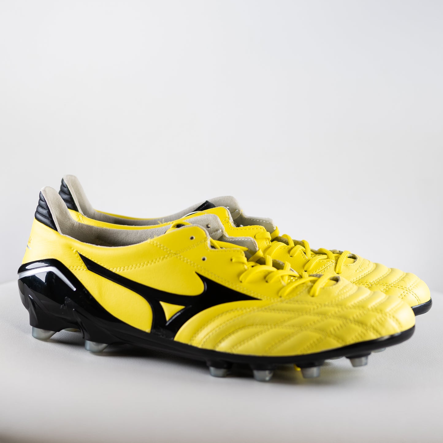 Mizuno Morelia Neo FG