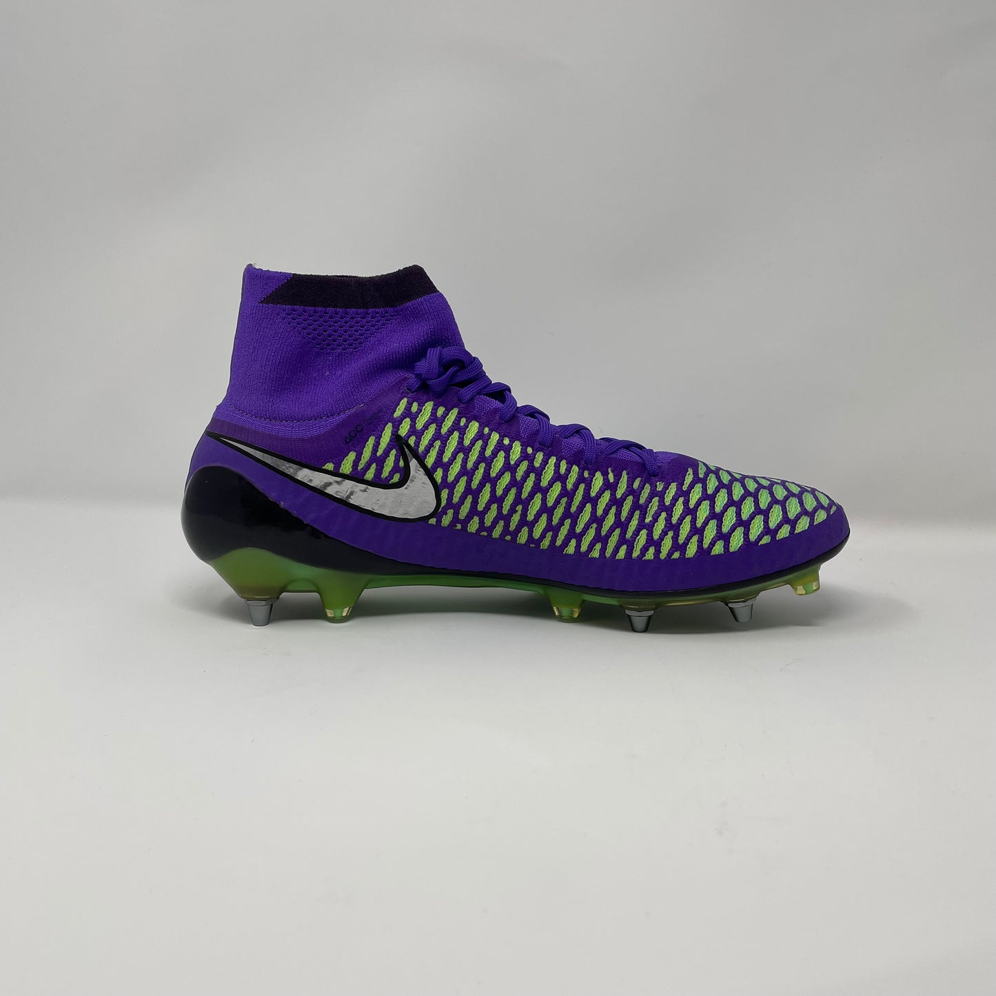 Nike magista obra sg top pro