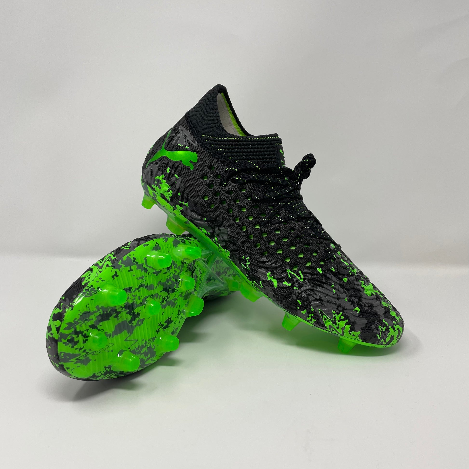 Puma future sales 19.1 netfit black